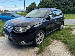 三菱 アウトランダー